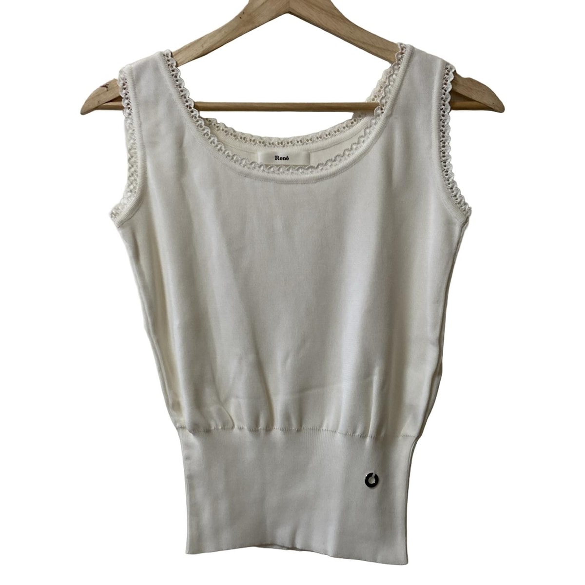 【中古】Rene(ルネ) ノースリーブセーター クルーネック/レース アイボリー