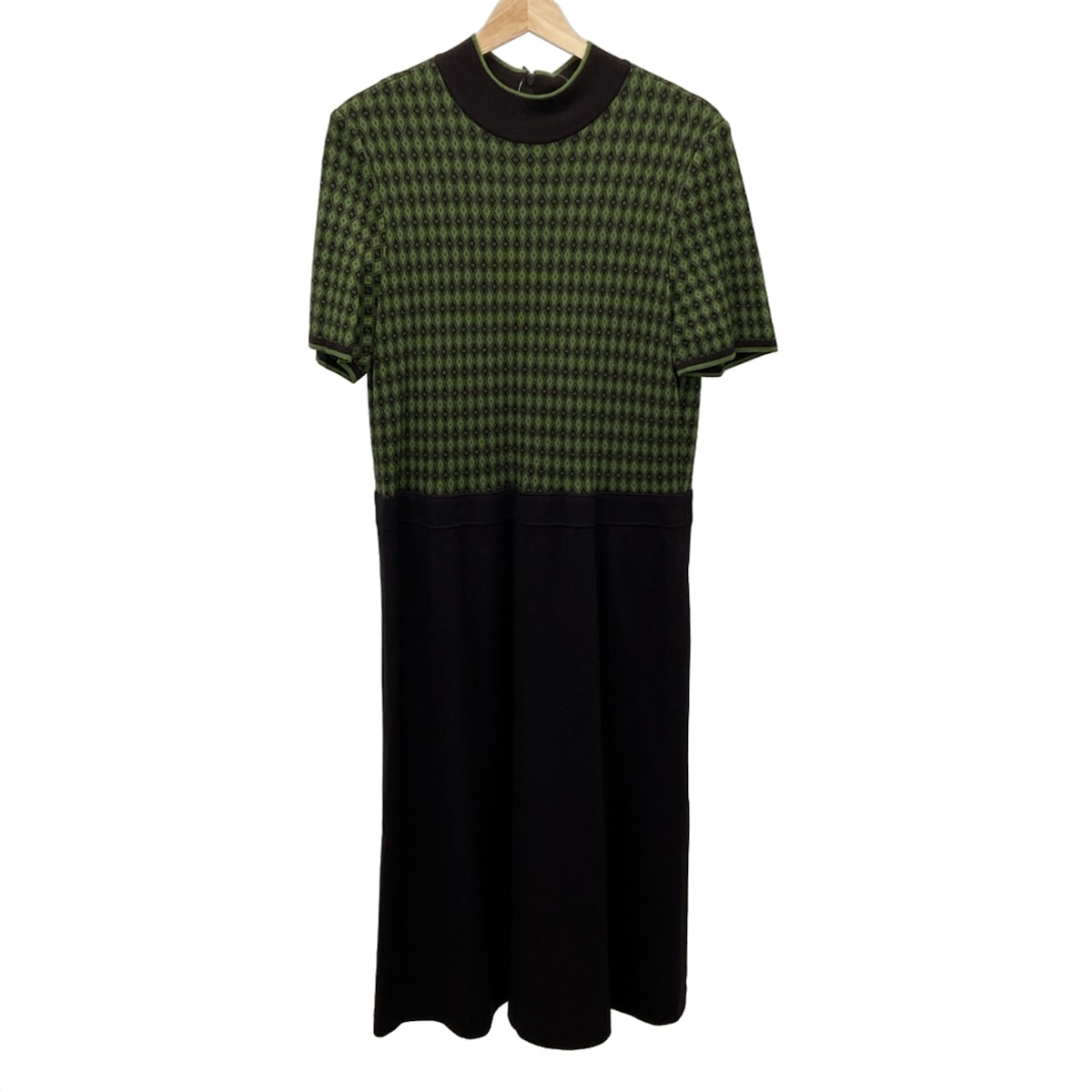 【新着】【中古】Leilian(レリアン) ワンピース ハイネック/半袖/マキシ丈/ニット ダークブラウン×グリーン