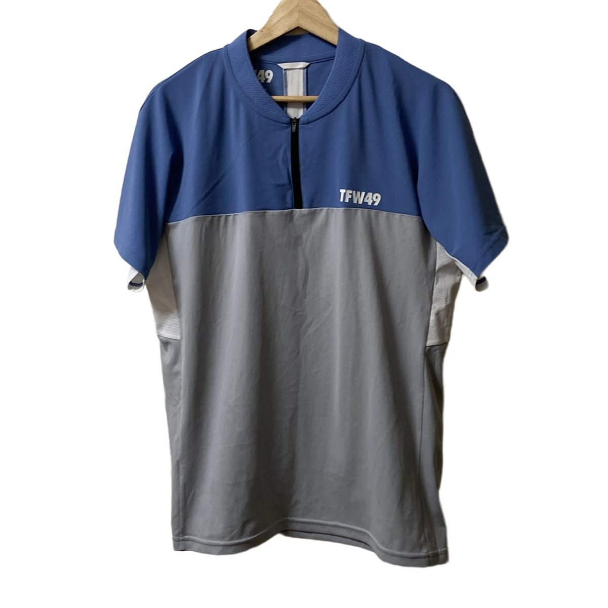 TFW49 ゴルフシャツ　中古品　サイズ4 TFW49 ゴルフシャツ 中古品 サイズ4 TFW49 ゴルフシャツ 中古品 サイズ