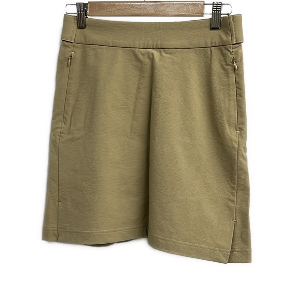 【中古】muta(ムータ) ショートパンツ ウエストゴム ベージュ×黒