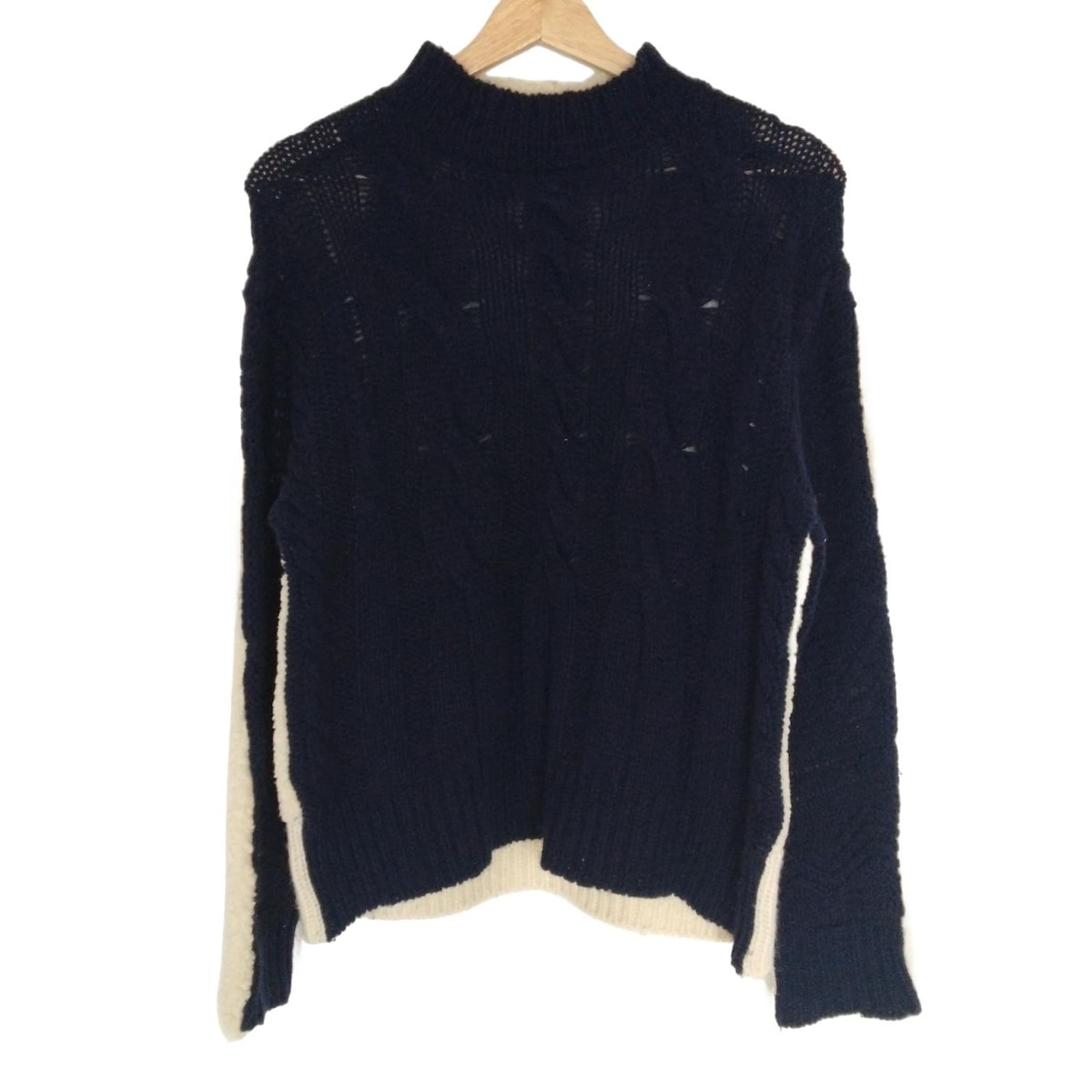 【中古】AKIRA NAKA(アキラナカ) 長袖セーター ハイネック ネイビー×アイボリー