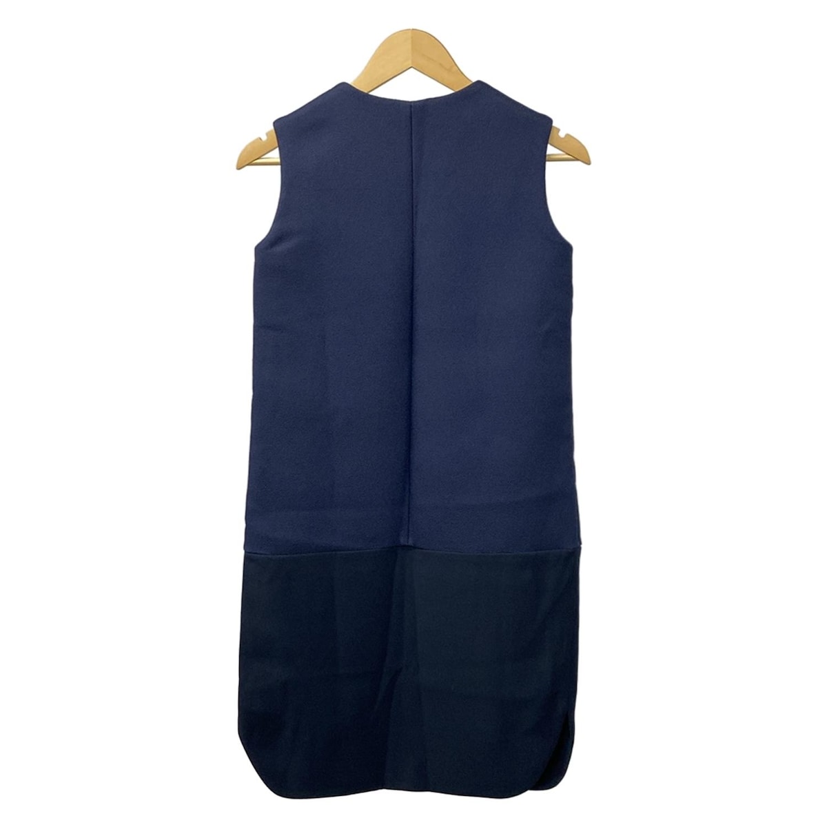【新着】【中古】REYC(リック) ワンピース Vネック/ノースリーブ/ひざ丈 ダークネイビー
