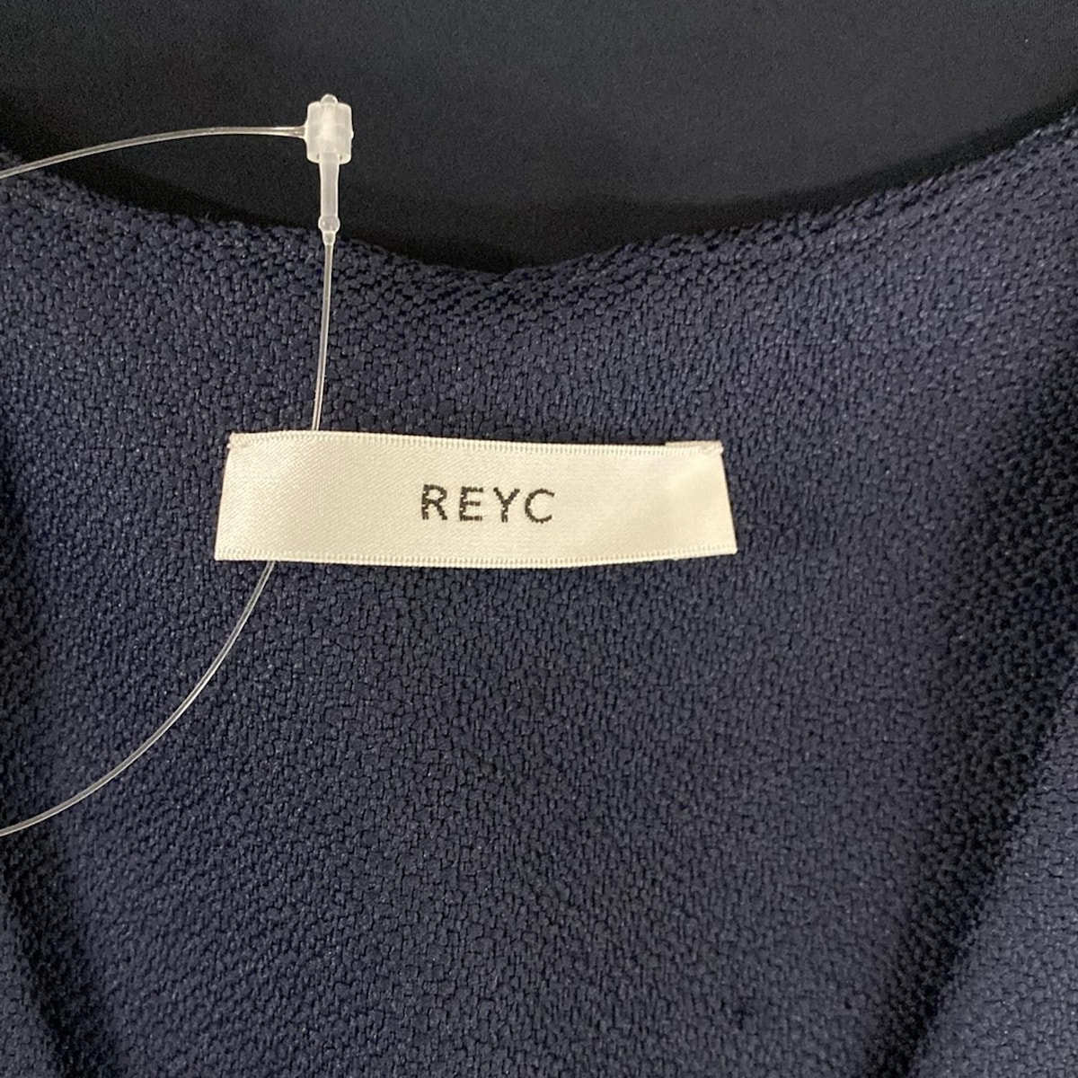 【新着】【中古】REYC(リック) ワンピース Vネック/ノースリーブ/ひざ丈 ダークネイビー