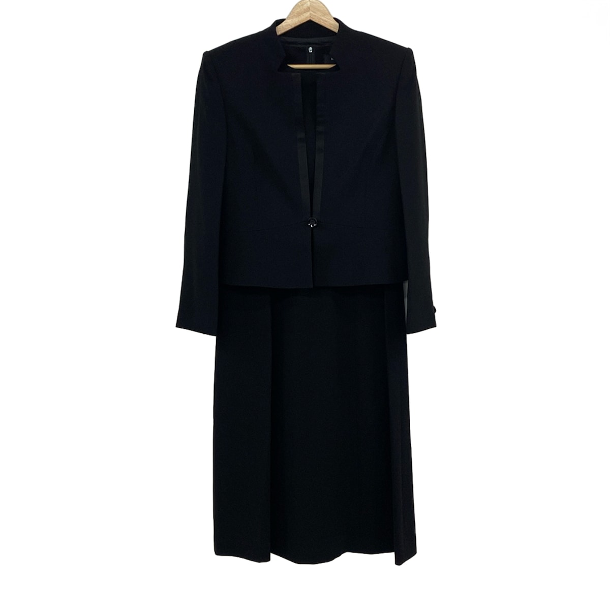 【中古】GIVENCHY(ジバンシー) ワンピーススーツ HI FORMAL 黒（楽天・ブランディア　楽天市場店）
