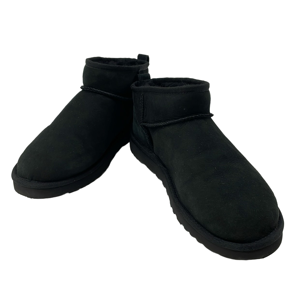 【中古】UGG(アグ) クラシックウルトラミニ ショートブーツ 黒 ムートン