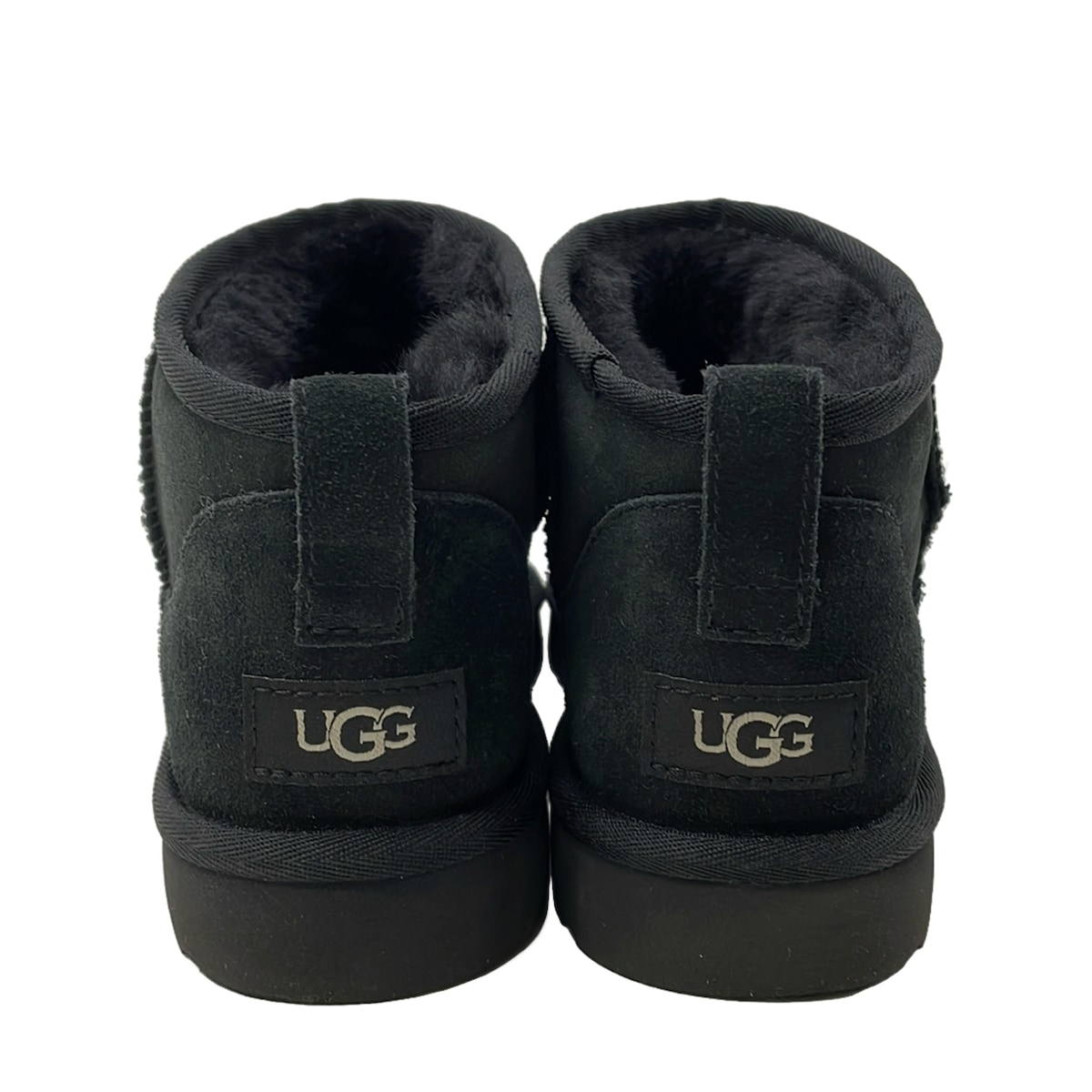 【中古】UGG(アグ) クラシックウルトラミニ ショートブーツ 黒 ムートン