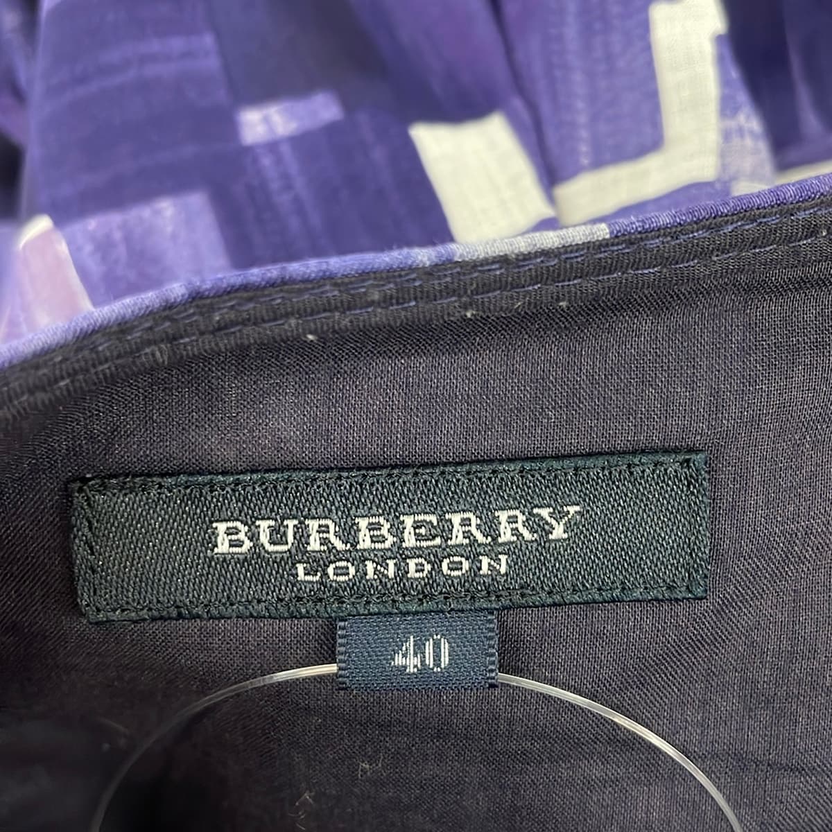 中古 Burberry LONDON(バーバリーロンドン) スカート ひざ丈 チェック柄 ネイビー×パープル brandear-store-22638465 ブランディア 楽天市場店 サンプル画像3