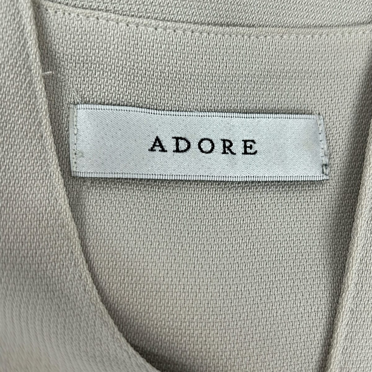 ブランディア 楽天市場店の【新着】【中古】ADORE(アドーア) チュニック 長袖 グレーベージュ｜アングル3