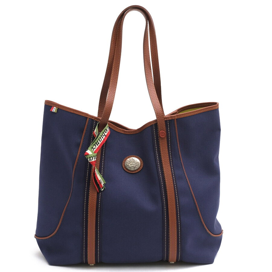 BRANDINGの全商品で利用可↓↓1%OFFクーポン↓↓orobianco オロビアンコ トートバッグ メンズ MOSSA コットンキャンバス 牛革商品説明「Orobianco」はイタリア、ガラレーテを拠点とする1996年ジャコモ・バレンティーニによって創立され、世界各国のバイヤーより支持されている、BAGを中心とするブランド。各アイテムのアイデアは、旅や日々の生活経験から生まれており構造的、機能的にも優れています。またオロビアンコはファッション業界の中にあって、イタリア熟練工やその職人技を前面に打ち出し「made inItaly」の強みを生かした物作りを継続するブランドです。イタリアンテイストにあふれたデザインとクオリティーの高いモノづくりで、老若男女問わず愛されています。シボ型押しの本革レザーとコットンキャンバスを使用した切り替えデザインが特徴のトートバッグ。ナチュラルな風合いと共に、高級感あふれる仕上がりが魅力的。金具類にはブランドロゴが刻印されたオリジナルの品を採用しており、ディテールへのこだわりが感じられます。内部はA4サイズ対応で実用性も高く、メインコンパートメントにジップポケットを備えています。男女問わずお使いいただけるデザインで、イタリアで製造された高品質のモデルです。商品詳細◆ブランド名　orobianco◆サイズ詳細　横幅 約36cm(下部）、縦幅 約36cm、マチ 約13cm◆仕様　ポケット×1◆特徴　A4サイズ収納可 肩掛け ワンショルダーバッグ シボ革 シュリンクレザー ユニセックス 男女兼用◆型番　MOSSA◆生産国　イタリア◆素材　上質なコットン×革レザー◆素材詳細　コットンキャンバス × 牛革◆色　ネイビー 紺◆商品状態　中古品-非常に良い◆状態詳細　美品