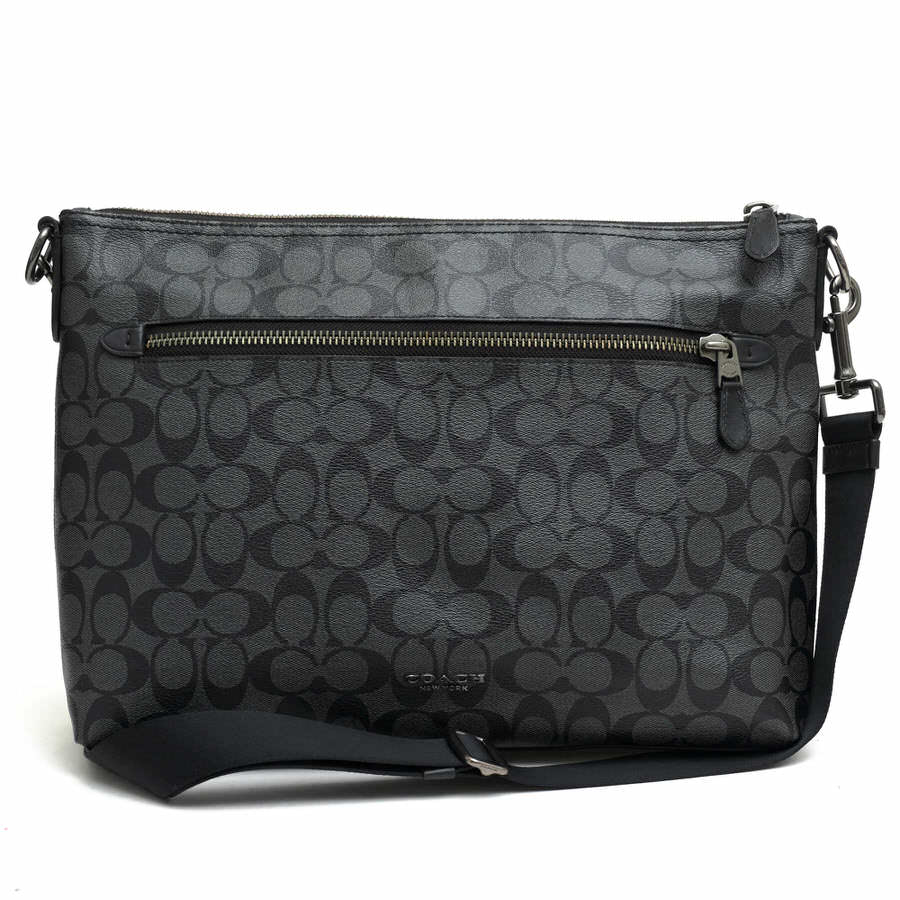 COACH ショルダーバッグ コーチ F78722 Graham Soft Messenger In Signature Canvas グラハム ソフト メッセンジャー PVCコーティングキャンバス シグネチャー柄 メッセンジャーバッグ ノートPC収納可 【中古】