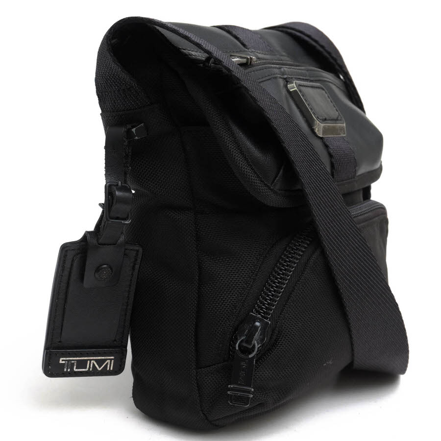 TUMI ショルダーバッグ トゥミ 232306D ALPHA BRAVO Barton Crossbody バリスティ...