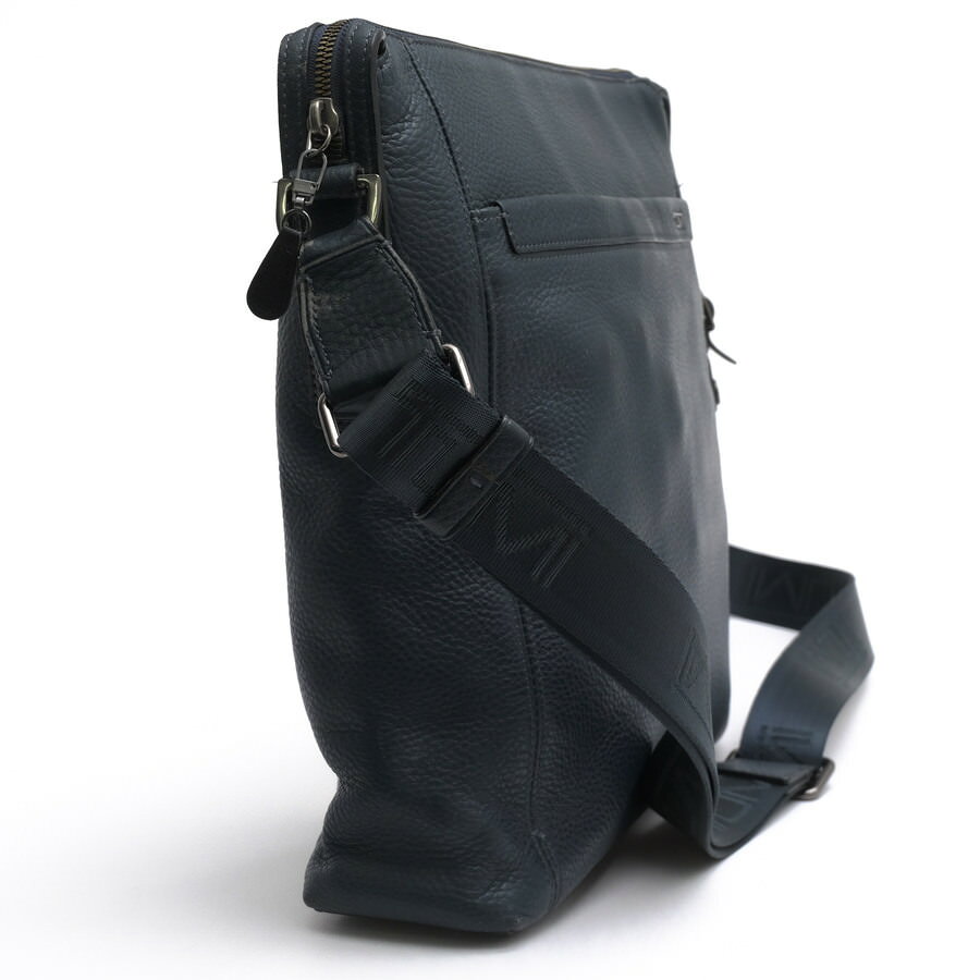 TUMI ショルダーバッグ トゥミ 68602NVY CENTRO VENEZIA CROSSBODY ベネツィア ク...