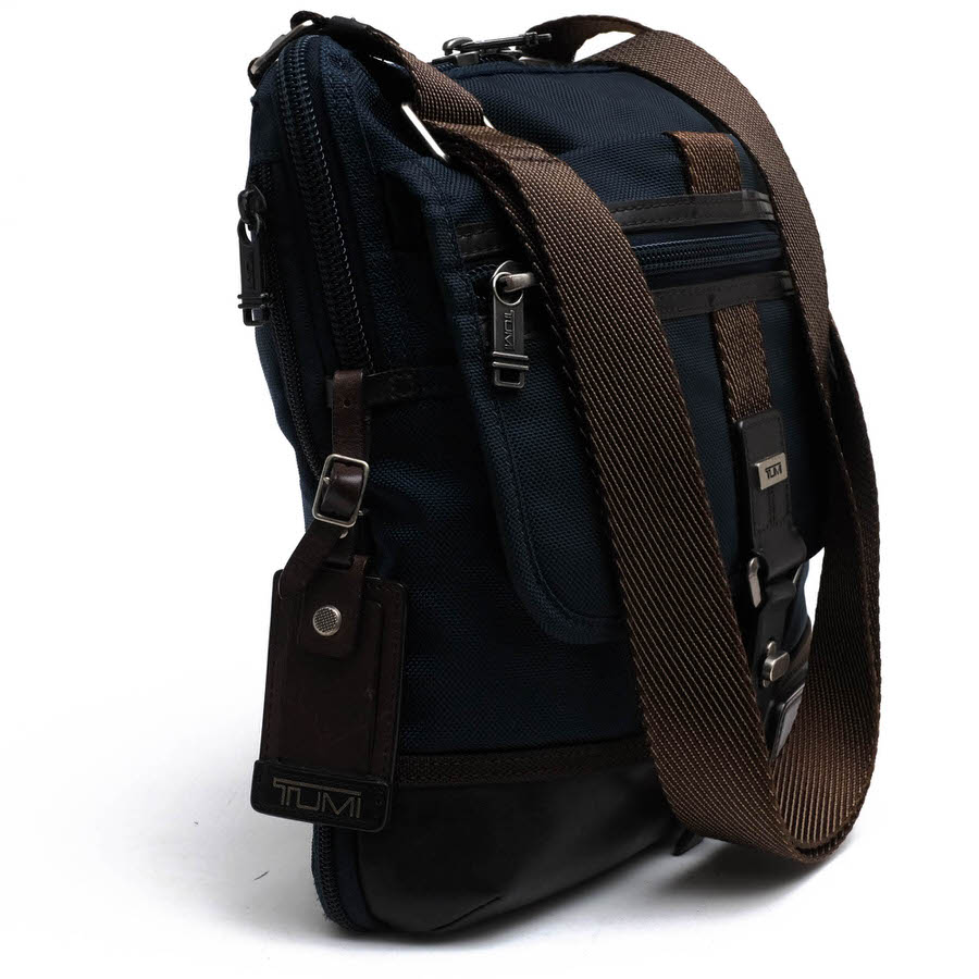 TUMI ショルダーバッグ トゥミ 222304NVY2 ALPHA BRAVO ANNAPOLIS ZIP FLAP HICKOR...