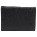 BRANDINGの全商品で利用可↓↓1%OFFクーポン↓↓Cisei シセイ 名刺入れ メンズ 1021 CARD CASE 牛革商品説明CISEI（シセイ/チセイ）は、2006年にイタリア・フィレンツェ在住の日本人、大平智生（ちせい）氏が立ち上げたバッグブランドです。「シンプルでいて常に上品に、ベーシックでいながら常に新鮮に」をブランドコンセプトとしています。昨年、NHKでもCISEI特集番組が組まれ、かなり注目度が高まっています。CISEIのバッグは、クラシックをベースに実用性を考慮してモディファイされたデザインと独特の素材使いが特長です。フィレンツェの鞄メーカーで職人や パタンナーとして有名ブランドの製品を数多く手掛けていた同氏の経験をもとに、厳選された素材選びはもちろん、手間を要する伝統的な職人技を取り入れて丁 寧に作り上げられています。シュリンクレザーにより豊かな雰囲気に仕上げたシンプルな名刺入れ。スーツのポケットに入れてもかさばらず、すっきりとスマートに持ち歩くことができます。商品詳細◆ブランド名　Cisei◆サイズ詳細　横幅 約11cm、縦幅 約7.5cm◆仕様　カードポケット×3◆特徴　シボ革 シュリンクレザー 二つ折り◆型番　1021 CARD CASE◆生産国　イタリア◆素材　上質な革 レザー◆素材詳細　牛革◆色　ブラック 黒◆商品状態　中古品-非常に良い◆状態詳細　美品