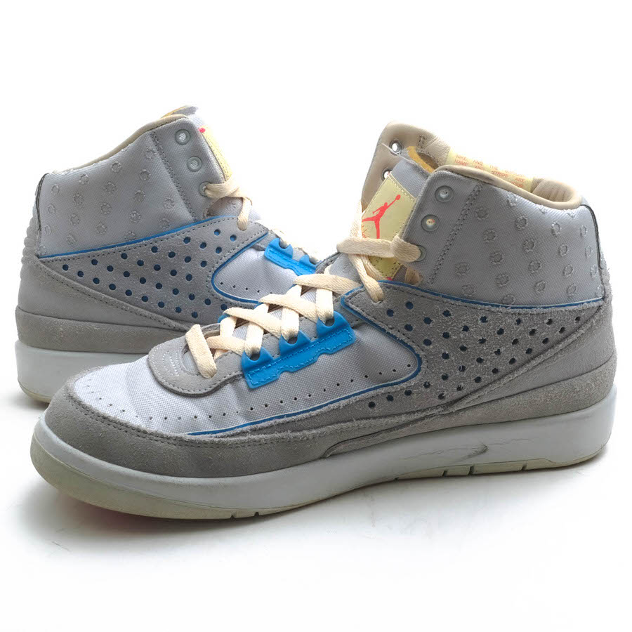 ナイキ/NIKE/DN3802-200 Air Jordan 2 RETRO SP GREY FOG エアジョーダン ハイカットスニーカー 【中古】