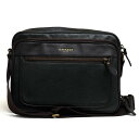 BRANDINGの全商品で利用可↓↓1%OFFクーポン↓↓COACH / コーチCOACH コーチ ショルダーバッグ F71414 Essex Leather Flight Case エセックス フライトケース 牛革 カウハイド商品説明1941年、アメリカ、ニューヨークのマンハッタン、小さなロフトで生まれたコーチは、今や女性と男性のための洗練された高級ハンドバッグ、アクセサリー、ギフトを扱う、代表的なファッション・アクセサリー・ブラントになりました。シンプルでいて、機能的なバッグ。伝統のレザー商品から、新しい素材とレザーの組み合わせ、パステルカラーや原色などを積極的に取り入れ、スタイリッシュブランドへと変貌をとげた「COACH」。現在、世界25ヶ国以上の国々で事業を展開しているコーチは、「高い品質」「揺るぎない本物志向」「優れた価値」の伝統を忠実に守るグローバル・ブランドです。何十年もの間、コーチはクラフツマンシップの伝統を忠実に守り続けてきました。歴史と伝統に対するブランドの忠誠心は変わりません。コーチでは職人が中心にあり、彼らのクオリティへの献身がコーチ・ブランドを活気づけてきました。アメリカを代表する老舗ハンドバッグブランドとして、これからも世界中の人々に愛され続けていくことでしょう。深みのある2トーンのカーフレザーや金具にはヴィンテージのような雰囲気で、どこかラグジュアリーな趣き。内側にも外側にもポケットがついており、スマートや小物を収納可能。取り外し可能ストラップ付きで、ハンドバッグ、ショルダーバッグの療法でお使いいただけます。丈夫な作りなので、長くご愛用いただけます。商品詳細◆ブランド名　COACH◆サイズ詳細　横幅 約28cm、縦幅 約20cm、マチ 約9cm、ショルダー長さ最大 約137cm◆仕様　外側 ファスナーポケット×1(ポケット×2、 携帯ポケット×1)、ファスナーポケット×1、ポケット×1 内側 ポケット×1◆特徴　2way ハンドバッグ シボ革 シュリンクレザー 2WAY ショルダーバッグ◆型番　F71414 Essex Leather Flight Case エセックス フライトケース◆素材　上質な革 レザー◆素材詳細　カウハイドレザー（牛革）◆色　グリーン 緑◆商品状態　中古品-非常に良い◆状態詳細　美品◆付属品　ショルダーストラップ◆備考　ダークグリーン