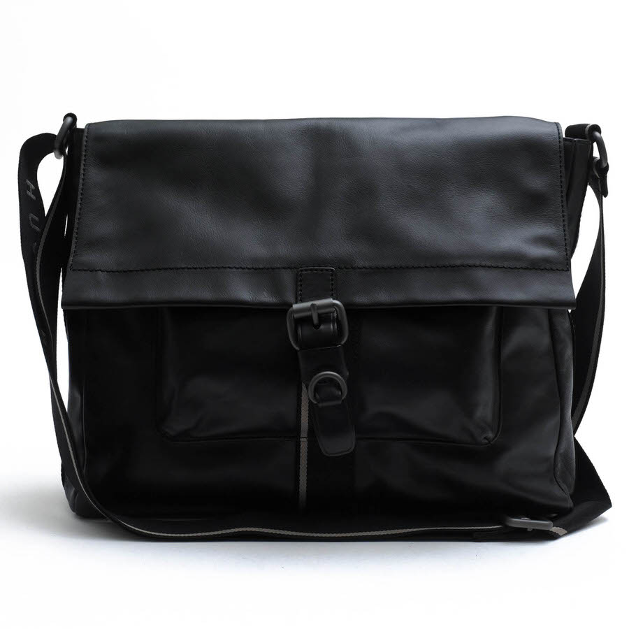HUGO BOSS メンズ メッセンジャーバッグ レザー ブラウン used 楽天市場】BOSS 中古(ショルダーバッグ・メッセンジャーバッグ