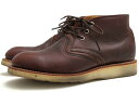 BRANDINGの全商品で利用可↓↓1%OFFクーポン↓↓RED WING / レッドウィングRED WING レッドウィング チャッカブーツ 3141 CLASSIC CHUKKA クラシックチャッカ Briar Oil Slick ブライアー オイル スリック商品説明1905年、アメリカミネソタ州のレッドウィングという街で、チャールズ・ベックマンが14人の仲間と共に「RED WINGShoe Company」という名の小さな工場を設立。現在でも、アメリカ国内での生産にこだわり、本格的な作りに相反した控えめの値段設定などの条件が重なり、世界中のワークブーツを代表するブランドへと成長した。現在では、赤い羽根がロゴマークとして用いられている。日本では、レッドウィングジャパン (RED WINGJapan) が輸入や企画・生産などを執り行っており、アメリカのレッドウィング社とは型番やモデルが違うものとなっている。二層式のライトウェイトソールを装着し、赤みがかったブライアーオイルスリックレザーを使用、表面にシボ加工を施し柔らかくしなやかな質感です。スポンジとラバーで作られた軽量かつクッション性に優れたユーロEVAラバー により、履くほどに足に馴染んでいくので長く愛用いただけます。商品詳細◆ブランド名　RED WING◆サイズ表記　US6.5◆日本サイズ参考　約24.5-25.0cm◆サイズ詳細　アウトソール 約28.5cm ワイズ 約11cm ヒール 約2.8cm ブーツ高さ 約12.5cm◆仕様　ワイズEE◆特徴　プレーントゥ グッドイヤーウェルト製法◆型番　3141 CLASSIC CHUKKA クラシックチャッカ◆生産国　USA◆素材　上質な革 レザー◆素材詳細　Briar Oil Slick ブライアー オイル スリック レザー◆色　ブラウン 茶◆商品状態　中古品-良い◆付属品　保存箱