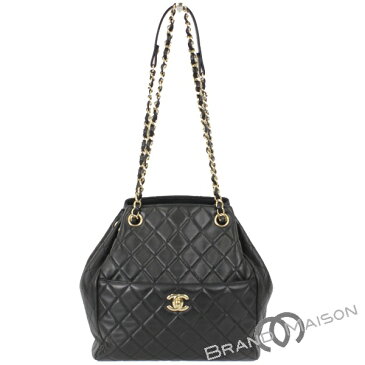 Aランク シャネル チェーンショルダーバッグ 巾着 A98740 ブラック マトラッセ CHANEL レディース black 【中古】