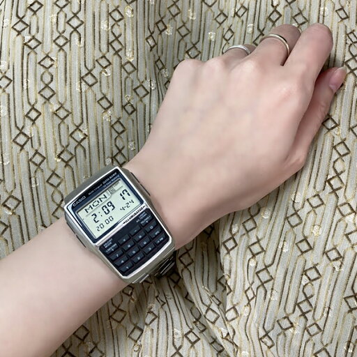 ペア 腕時計  ペアでこの値段