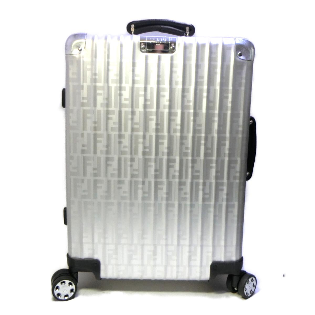 フェンディ FENDI リモワ コラボスーツケース その他バッグ バッグ レザー x アルミニウム メンズ レディース シルバー 【中古】のサムネイル
