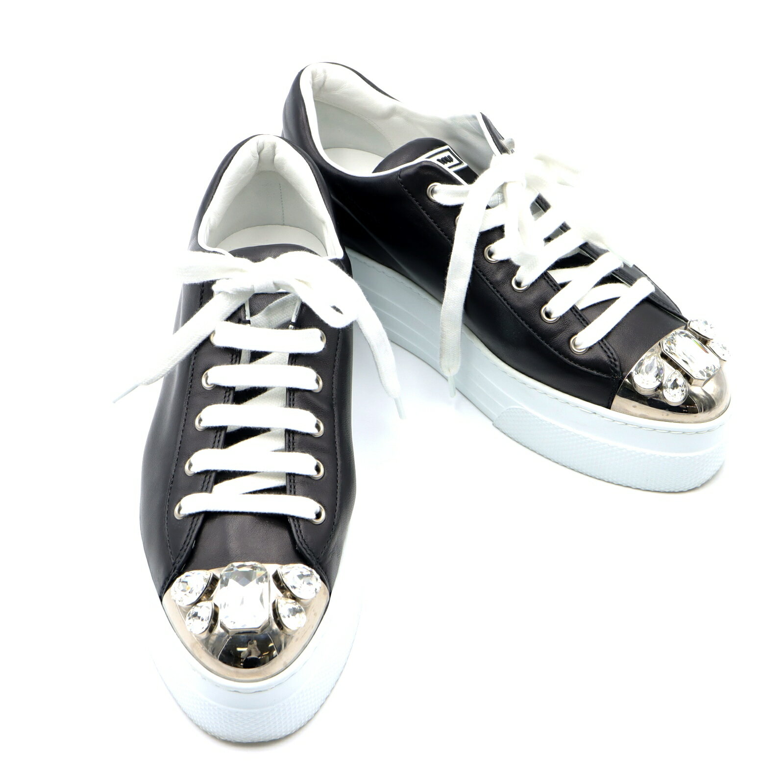 ミュウ ミュウ Miu Miu レザースニーカー スニーカー 靴 レザー その他 ナッパ x ラバー レディース ブラック系 / ホワイト系 5E907C 【中古】のサムネイル