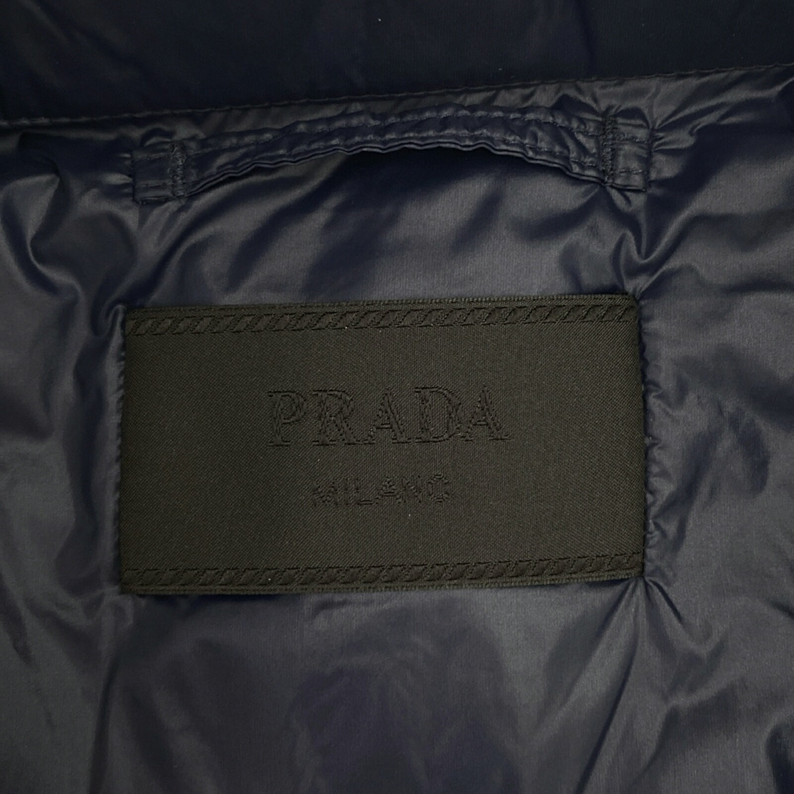 楽天市場】プラダ PRADA ダウンベスト ダウンベスト 衣料品 楽天市場】プラダ PRADA ダウンベスト ダウンベスト 衣料品
