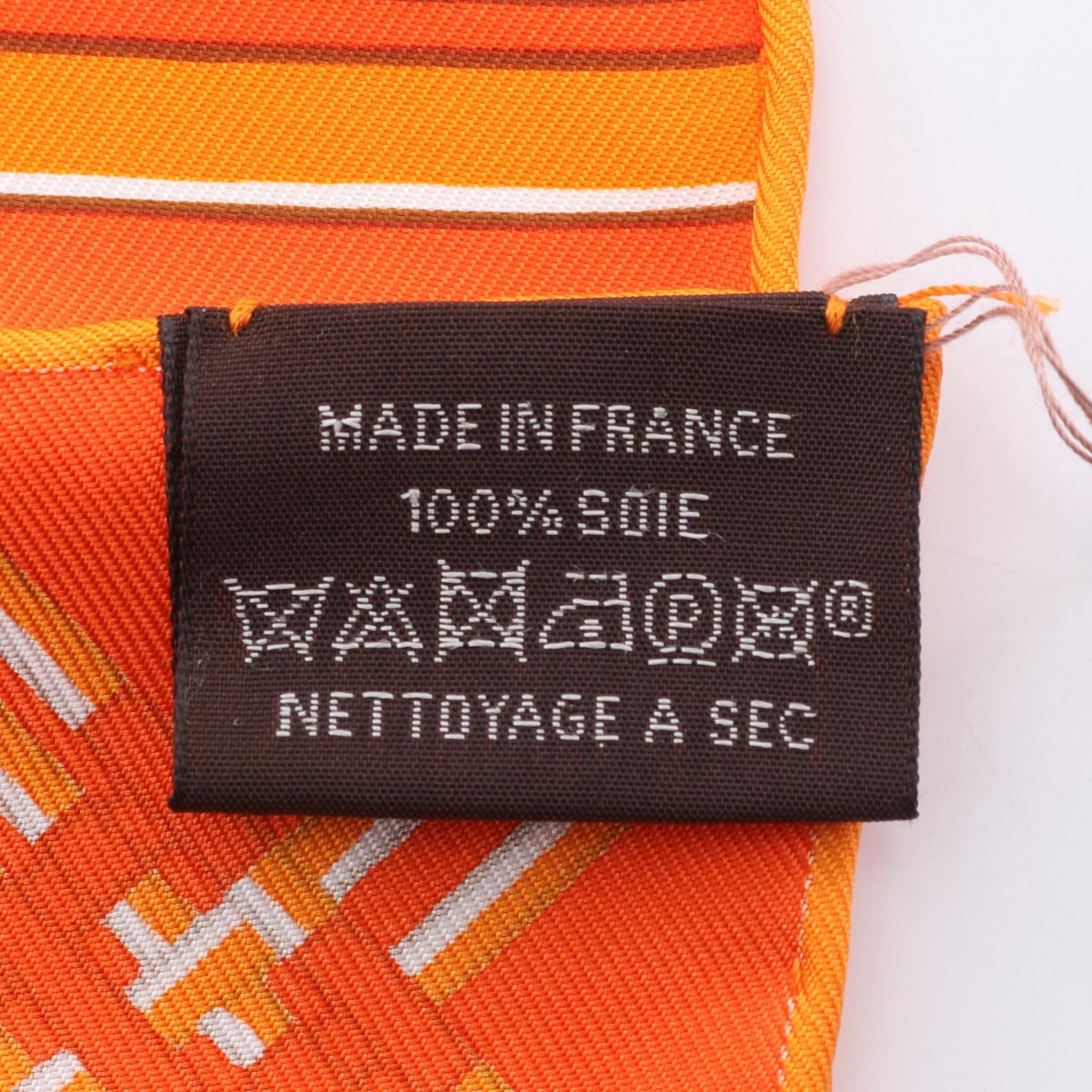 エルメス HERMES カレ90 Masan&Masan スカーフ 衣料品 シルク シルク レディース オレンジ系 / ブラウン系 / アイボリー系 【中古】