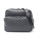 【全品5%OFFクーポン】ルイ・ヴィトン LOUIS VUITTON イオ ショルダーバッグ バッグ PVCコーティングキャンバス レザー ダミエ・グラフィット メンズ ブラック系 N45252 【中古】