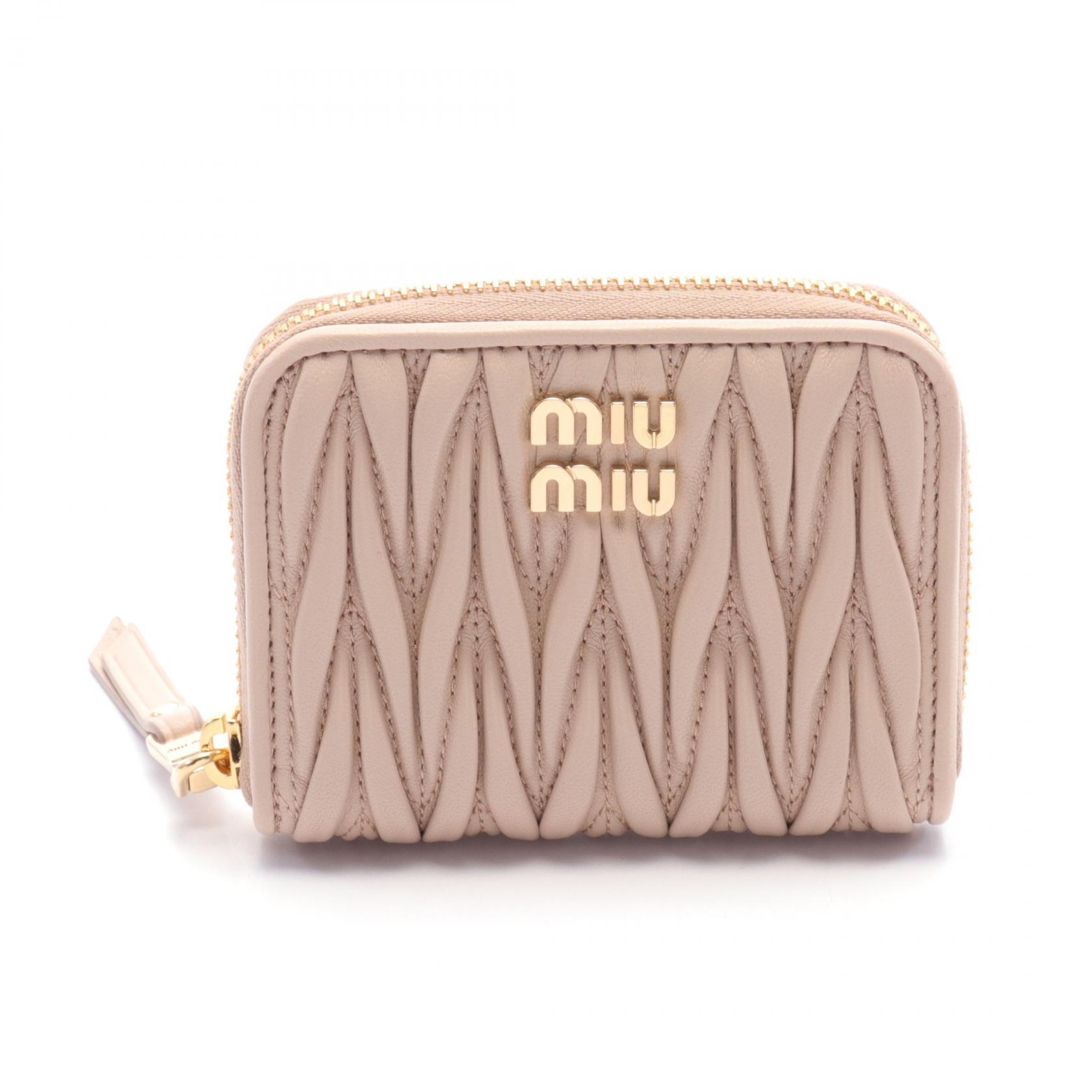 楽天市場】miumiu マテラッセ 財布の通販 楽天市場】miumiu マテラッセ 財布の通販