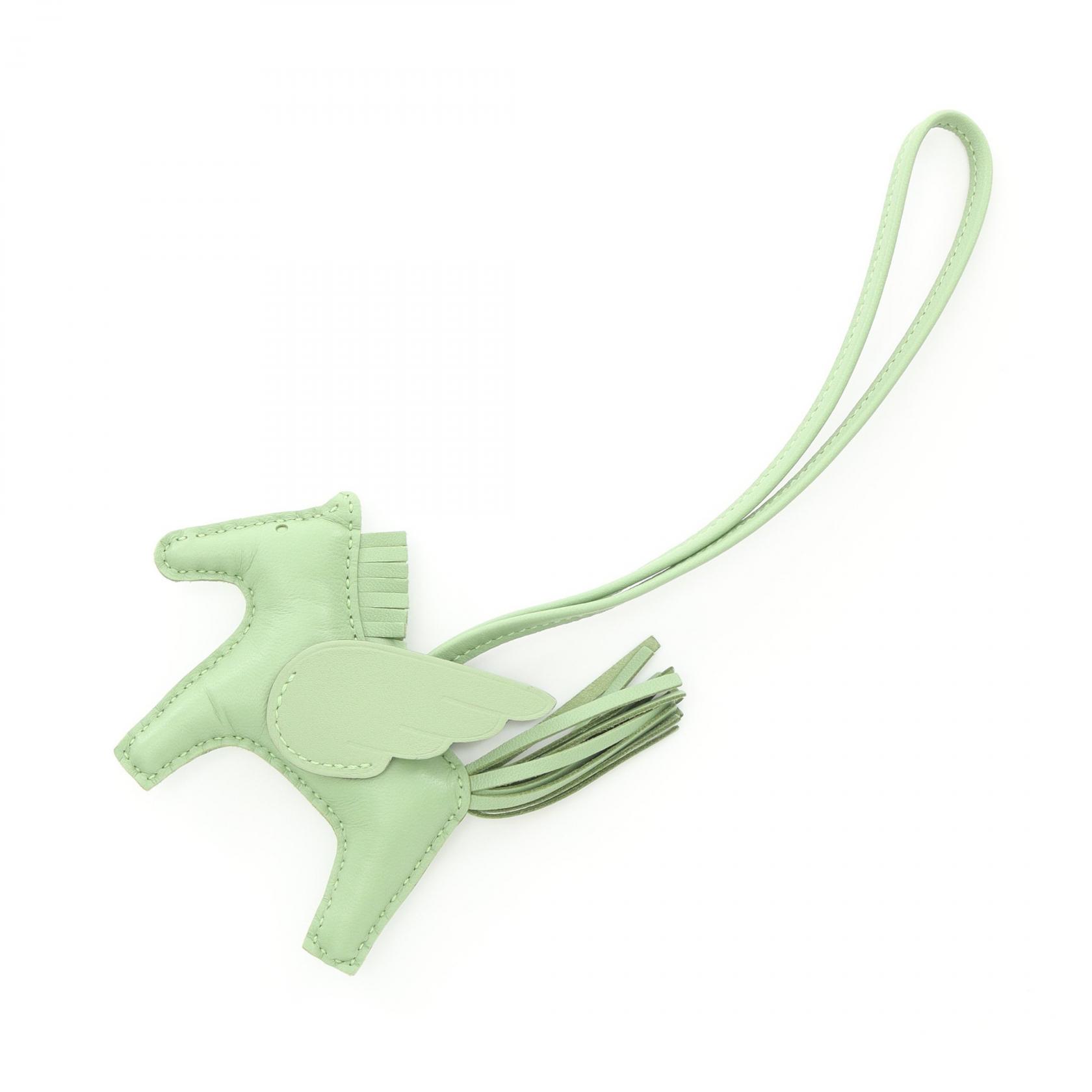【7%OFFクーポン対象】エルメス HERMES ロデオペガサスPM ヴェールクリケット チャーム アクセサリー アニョーミロ / ヴォースイフト アニョーミロ レディース グリーン系 【中古】