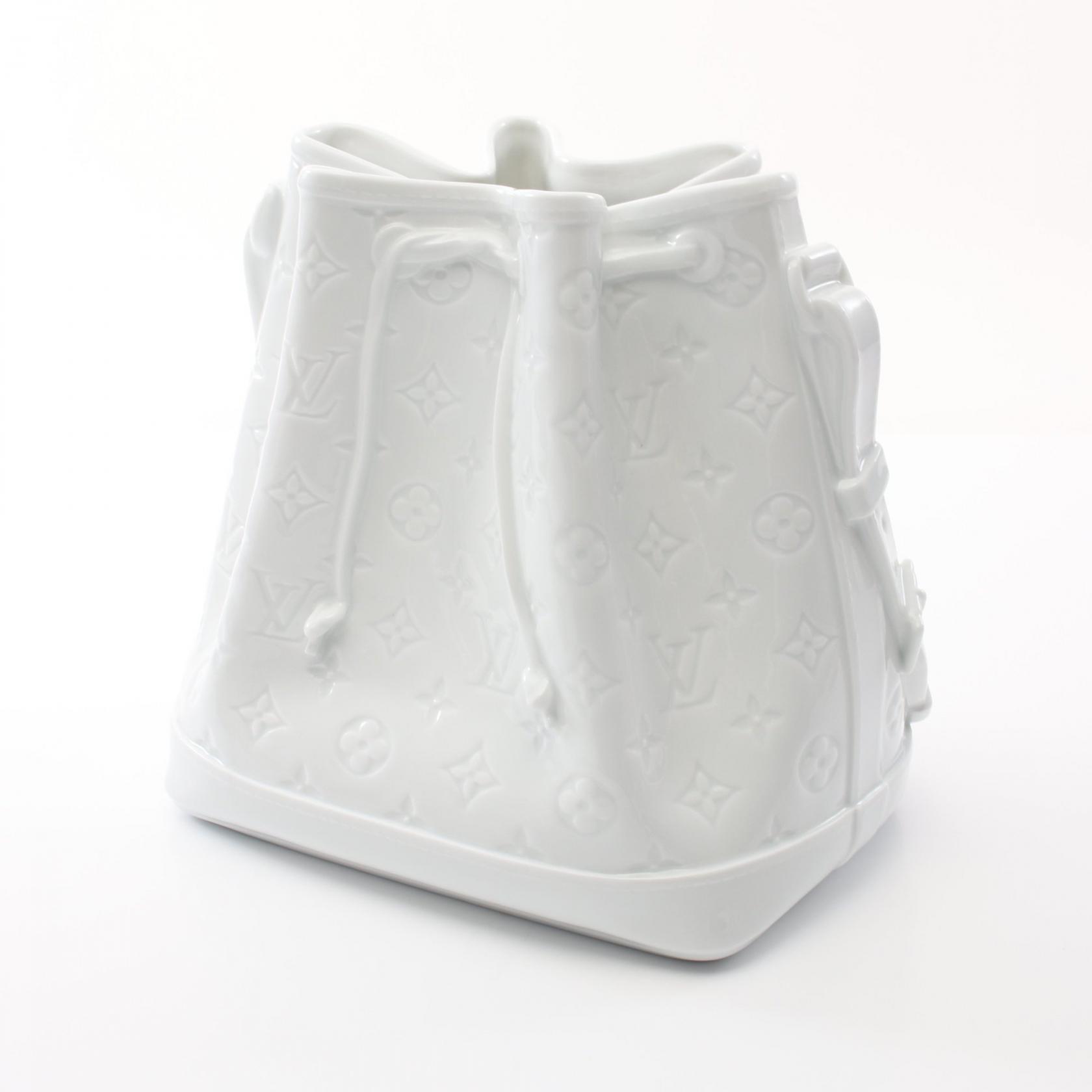 【7千円OFFクーポン対象×P5倍】ルイ・ヴィトン LOUIS VUITTON ヴェース ポーセリン アクセサリー 磁器 メンズ レディース ホワイト系 GI0597 【中古】