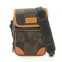 【5%OFFクーポン対象】ルイ・ヴィトン LOUIS VUITTON × NIGO アマゾン メッセンジャー ショルダーバッグ バッグ PVCコーティングキャンバス レザー モノグラム ダミエ・ジャイアント メンズ ブラウン系 / ブラック系 N40357 【中古】