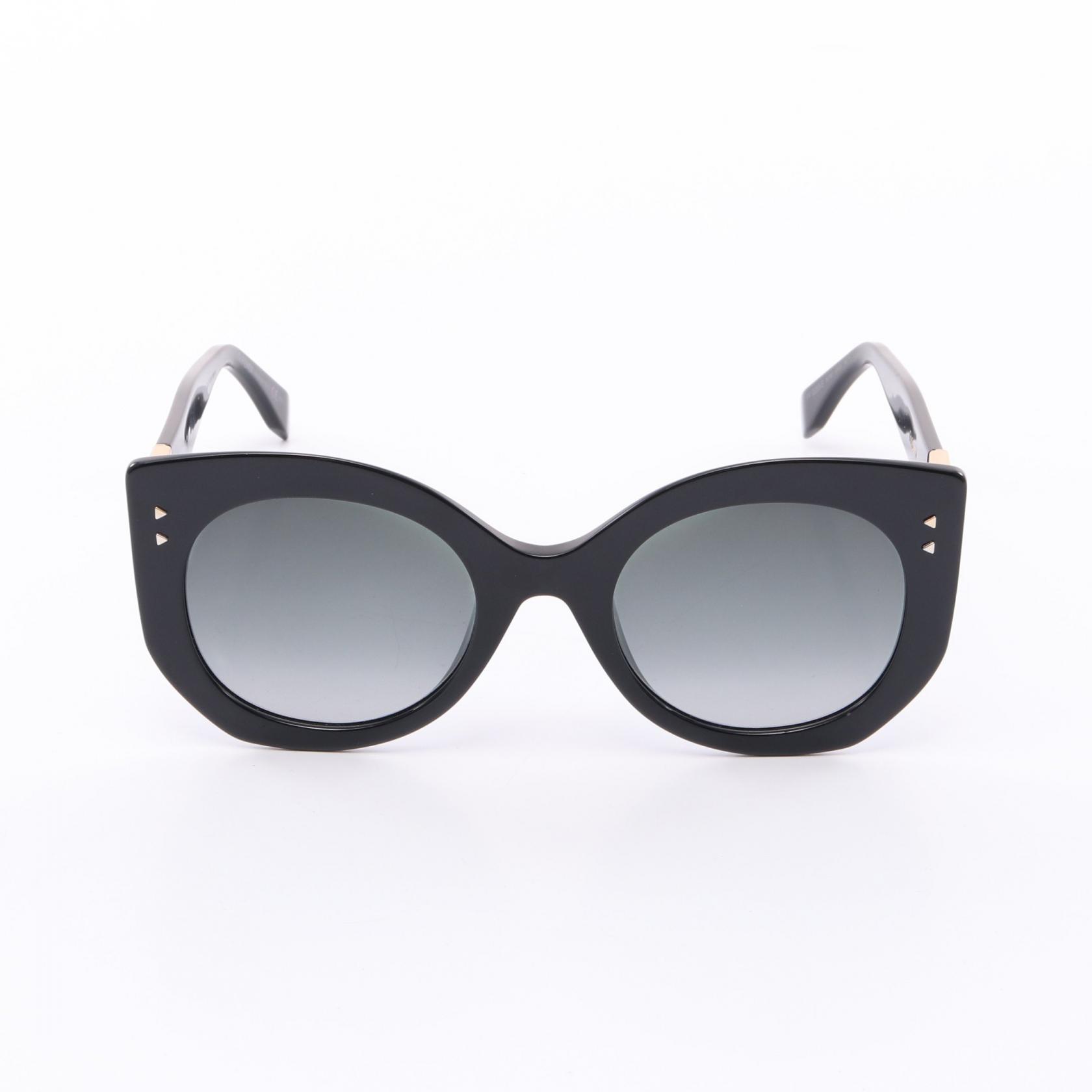 【20%OFFクーポン対象】フェンディ FENDI ピーカブー サングラス 衣料品 プラスチック レディース ブラック系 FF0265/S 【中古】