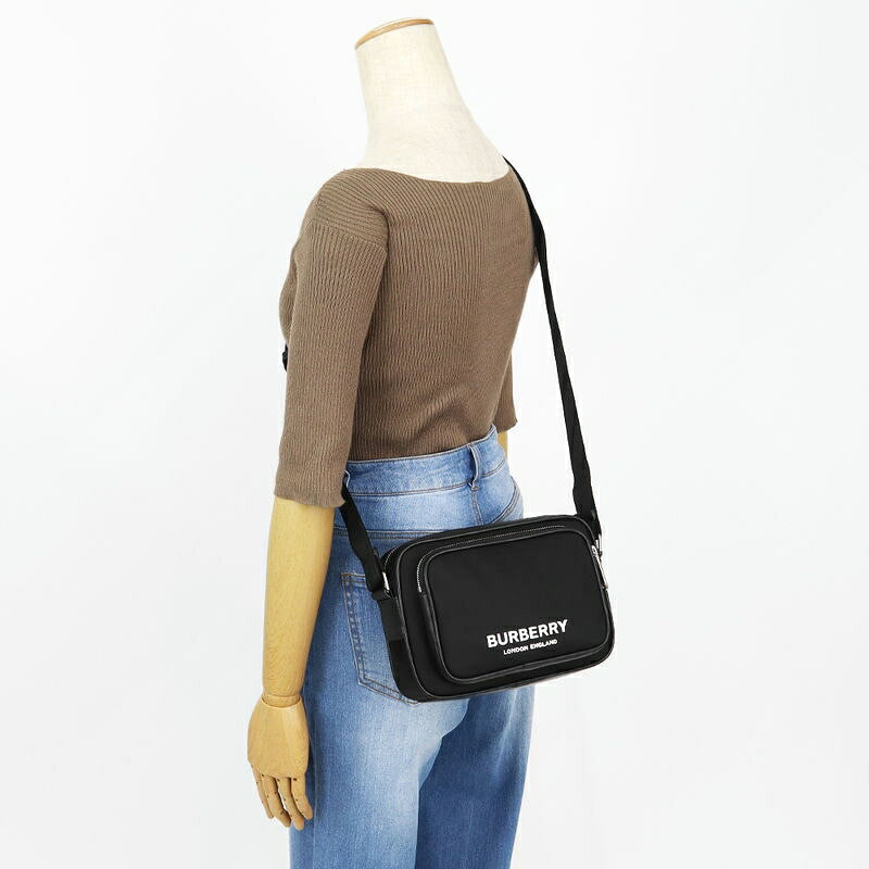 バーバリー BURBERRY ショルダーバッグ メンズ ロゴ カメラバッグ ブラック 804909...
