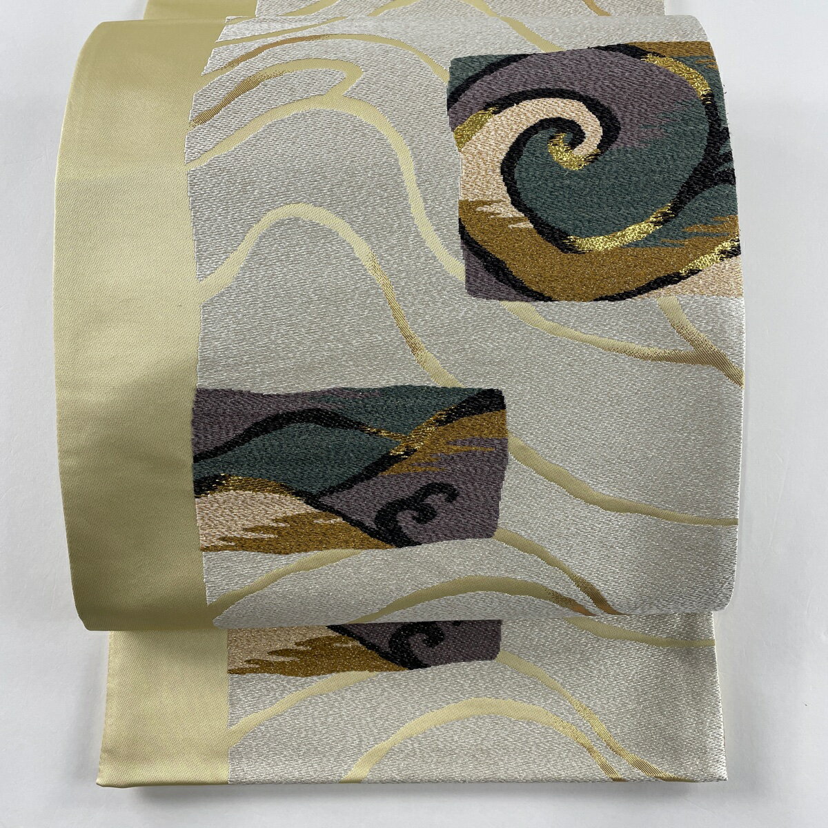 袋帯 美品 秀品 幾何学模様 箔 ベージュ 六通 正絹 【中古】