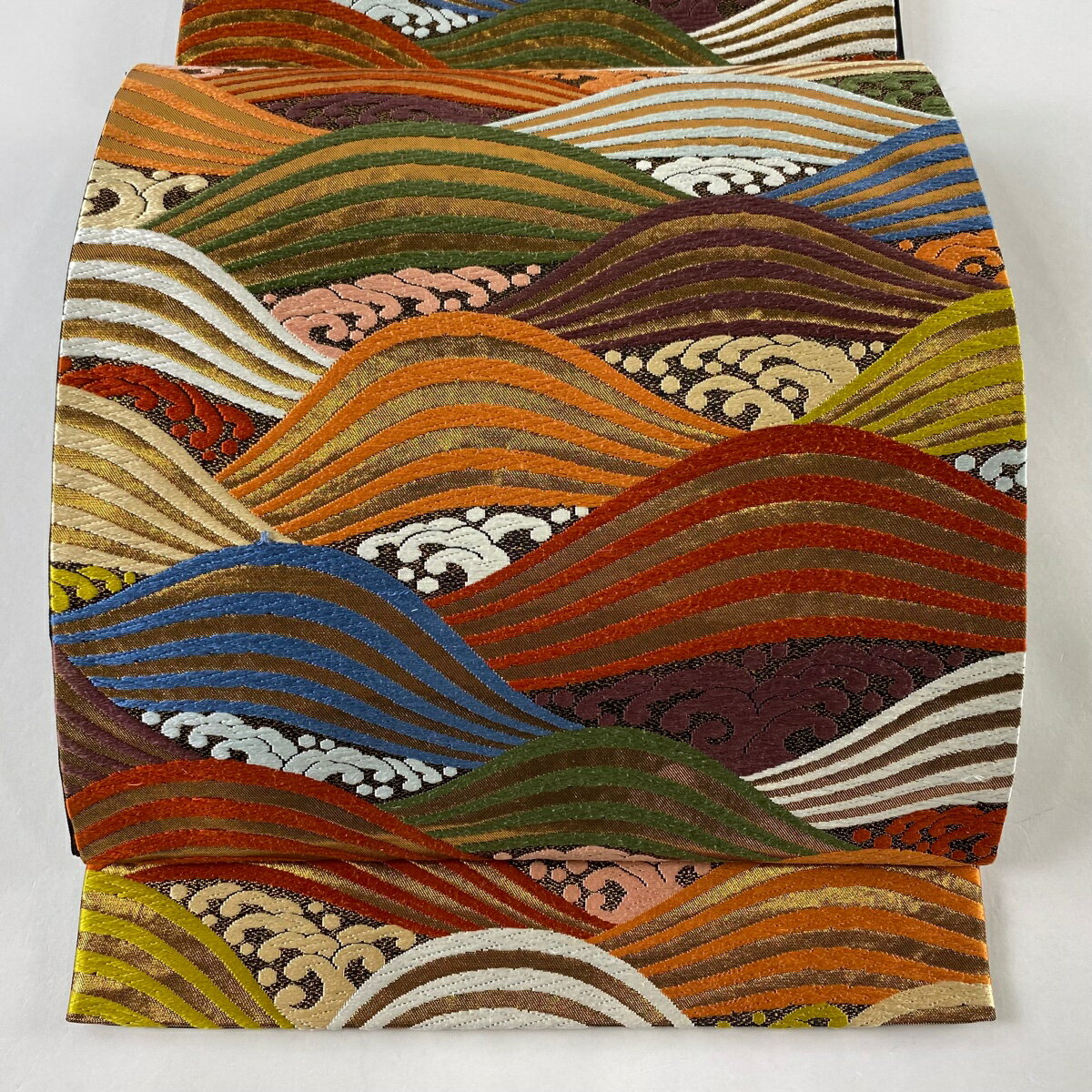 袋帯 逸品 河合美術織物 落款あり 波 波頭 刺繍 箔 金色 六通 正絹 【中古】 msp70