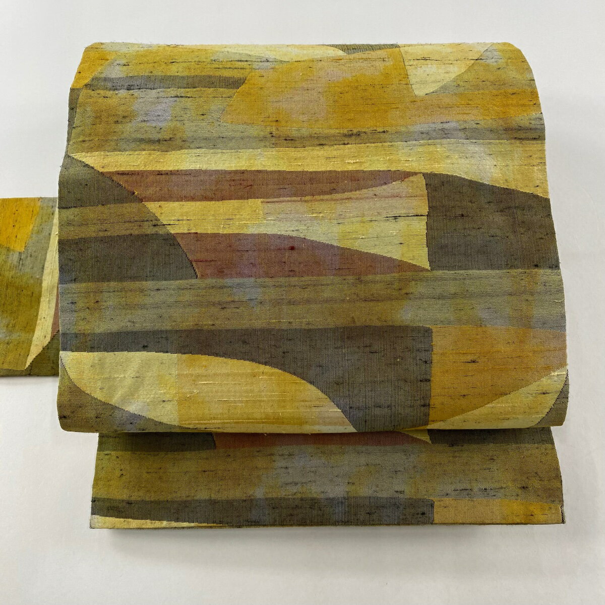 名古屋帯 優品 紬地 幾何学模様 鶯色 正絹 【中古】 msp50のサムネイル