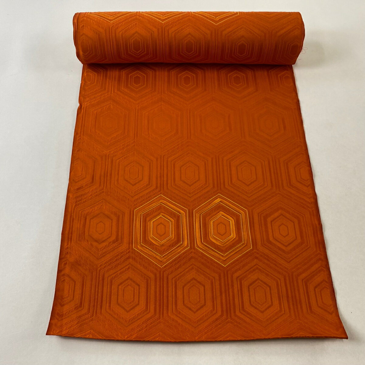 反物 優品 羽尺 羽織 和装コート 亀甲 オレンジ 正絹 【中古】