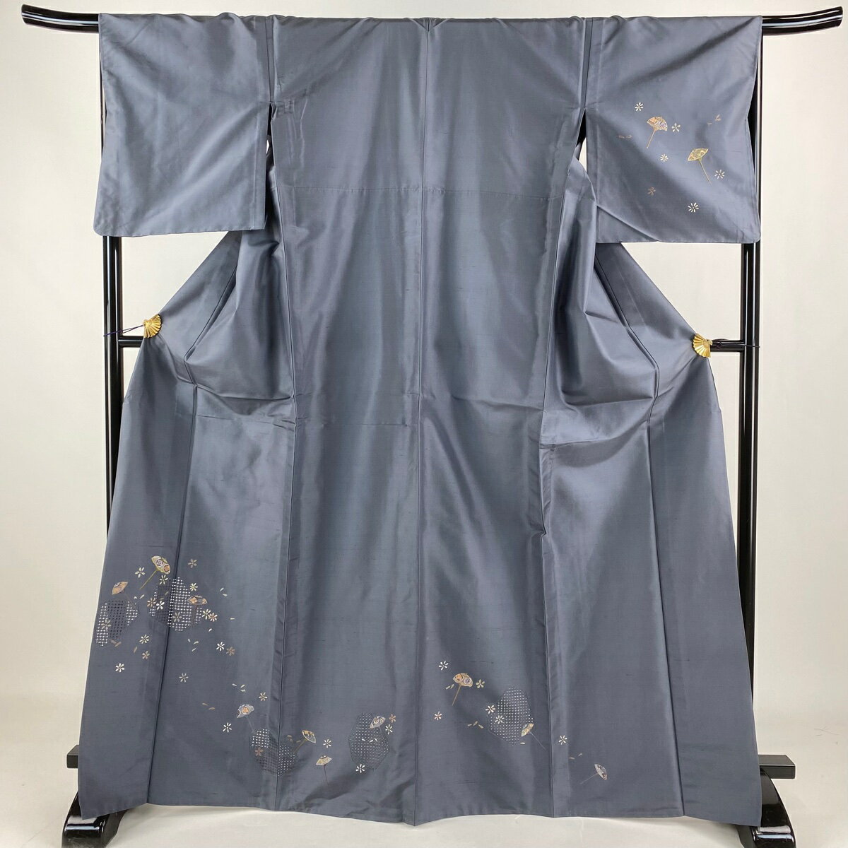 訪問着 身丈169cm 裄丈67cm M 単衣 紬地 番傘 草花 刺繍 灰色 正絹 優品 【中古】