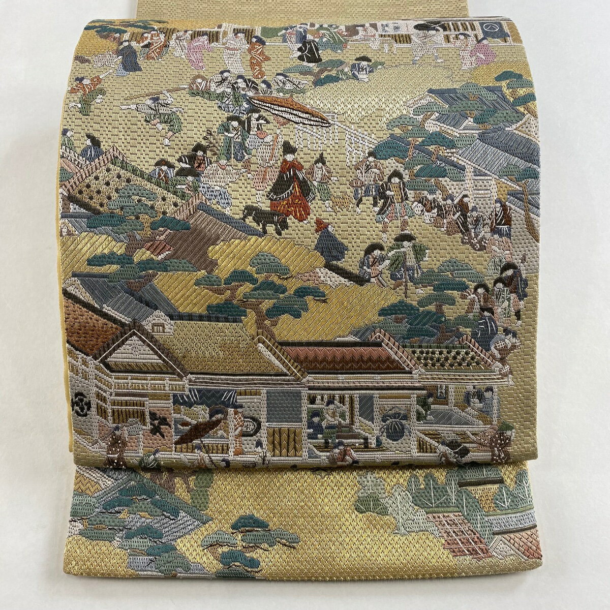 袋帯 美品 逸品 風景 人物 絽刺し 金糸 ベージュ お太鼓柄 正絹 【中古】