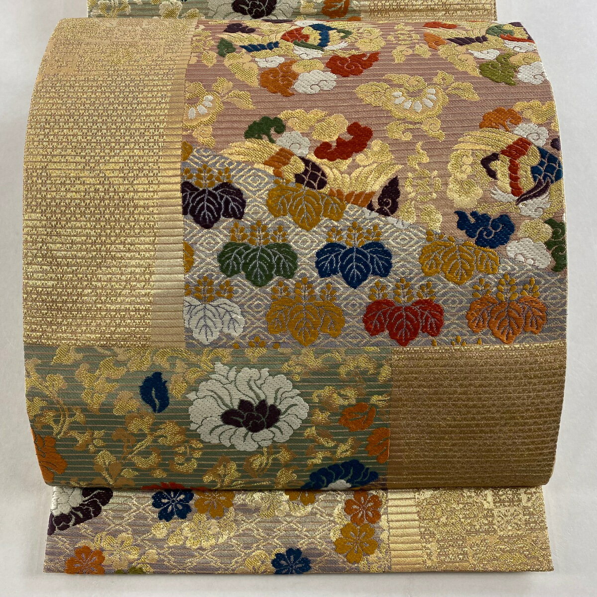 袋帯 美品 秀品 花唐草 鳥 箔 刺繍 薄茶色 六通 正絹 【中古】 msp70