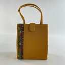 和装バッグ 優品 カジュアル 草花 波 金彩 縮緬 山吹茶色 正絹 和装小物 【中古】