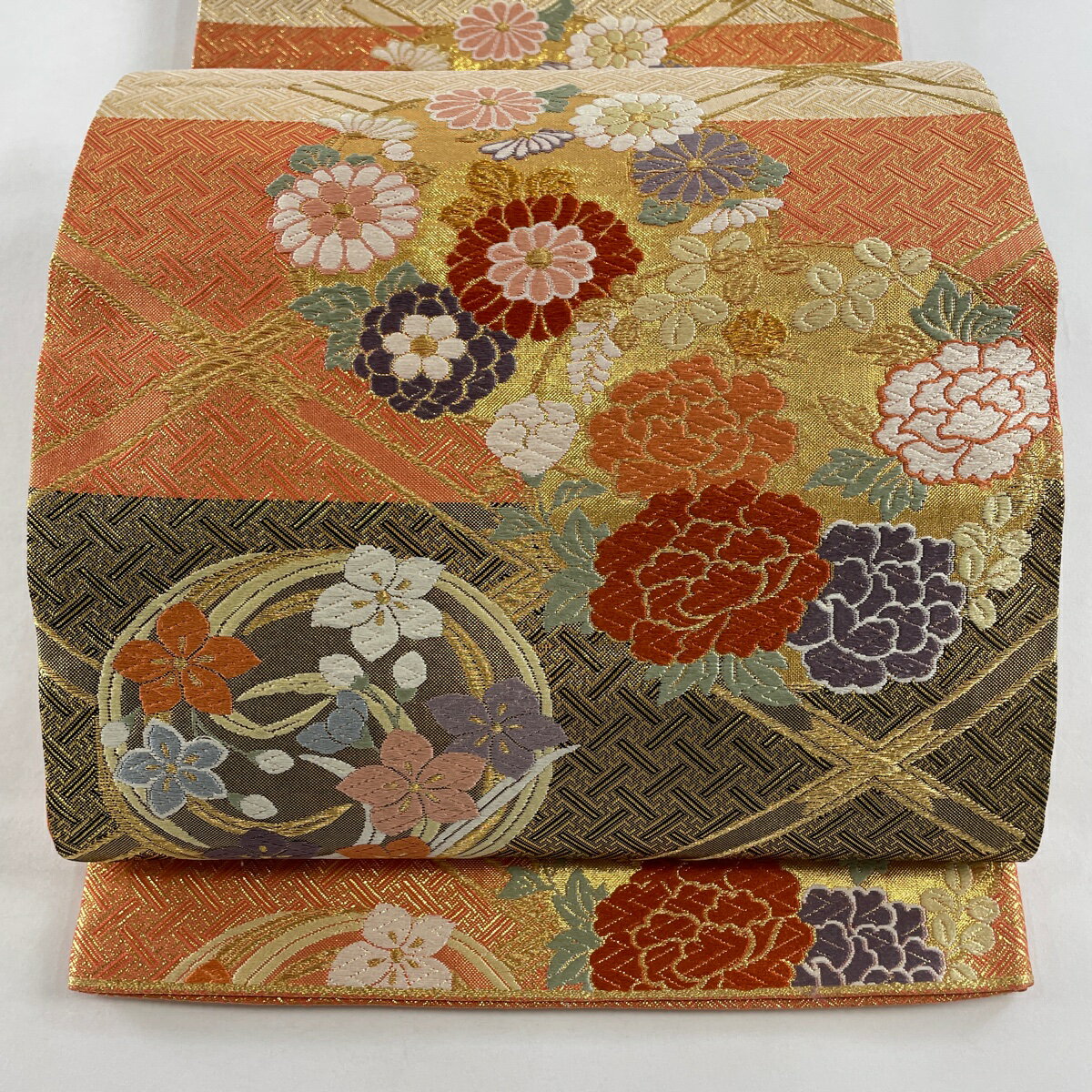 【最終値引き】 袋帯 秀品 花丸文 格天井 金糸 箔 金色 六通 正絹 【中古】 msp70