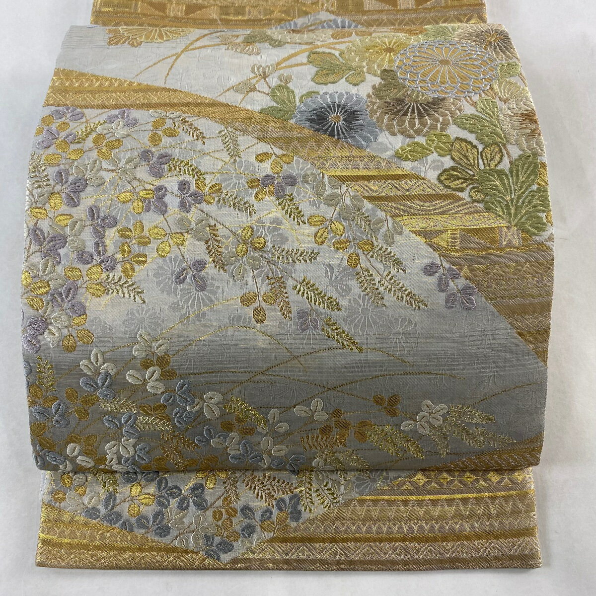 袋帯 逸品 落款あり 賓泰錦 ますいわ屋 団扇秋花 箔 灰色 六通 正絹 【中古】
