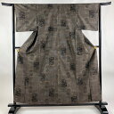紬 身丈158cm 裄丈64.5cm M 袷 建物 樹木 焦茶色 正絹 美品 優品 【中古】