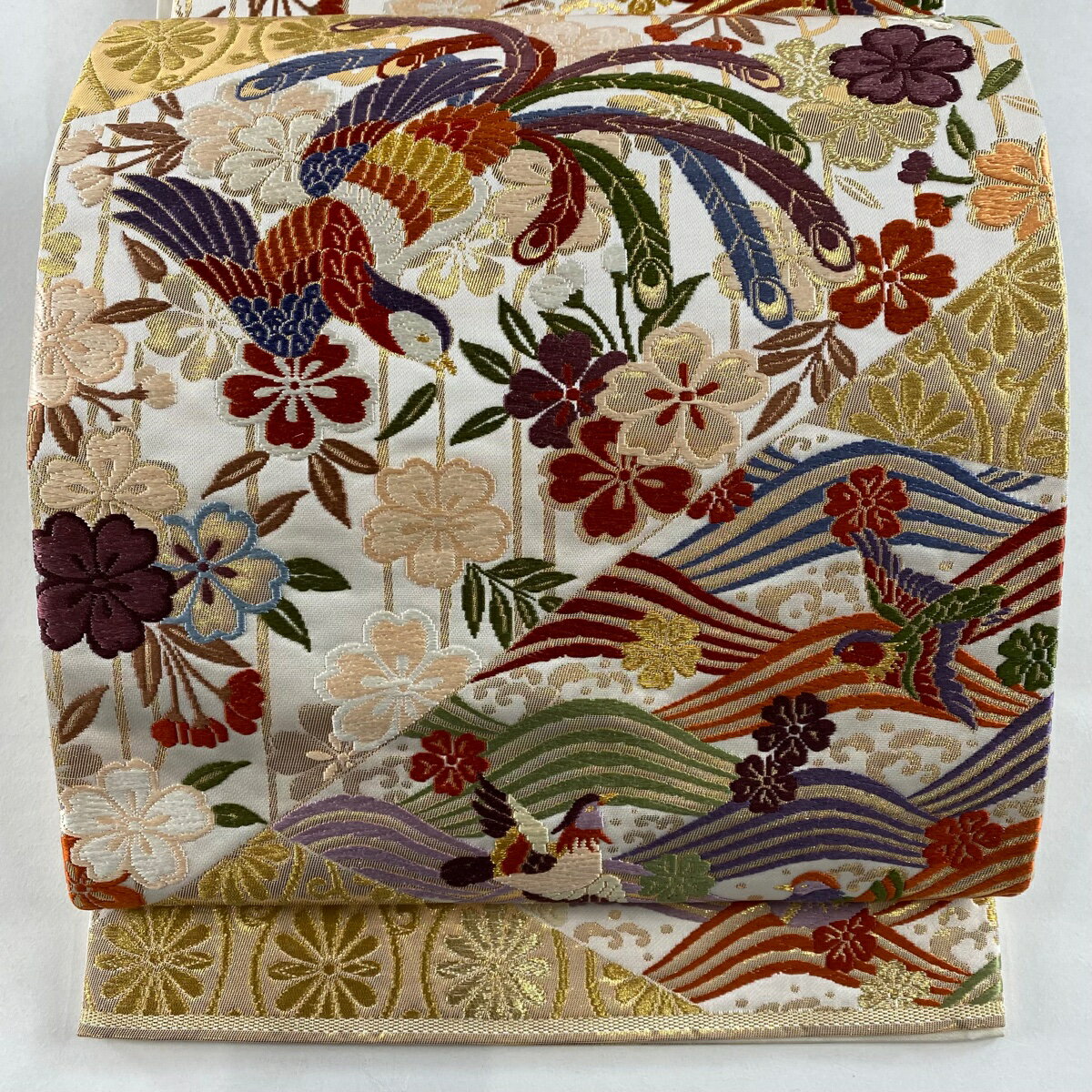 【最終値引き】 袋帯 美品 名品 関西仕立て 鳳凰 枝垂桜 唐織 金糸 灰白 六通 正絹 【中古】 msp70