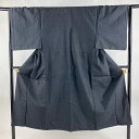 男着物 身丈142.5cm 裄丈66cm M 袷 アンサンブル 紬 幾何学模様 濃紺 正絹 優品 【中古】