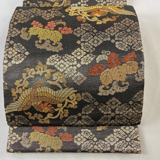 袋帯 美品 逸品 紋屋井関 落款あり 鳳凰 桐 箔 銀色 六通 正絹 【中古】 袋帯 美品 逸品 紋屋井関 落款あり 鳳凰 桐 箔 銀色 六通 正絹 【中古】