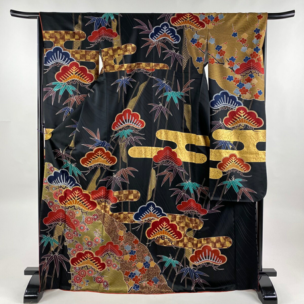 振袖 身丈172cm 裄丈66cm M 袷 松竹梅 菊 金糸 金彩 黒 正絹 逸品 【中古】